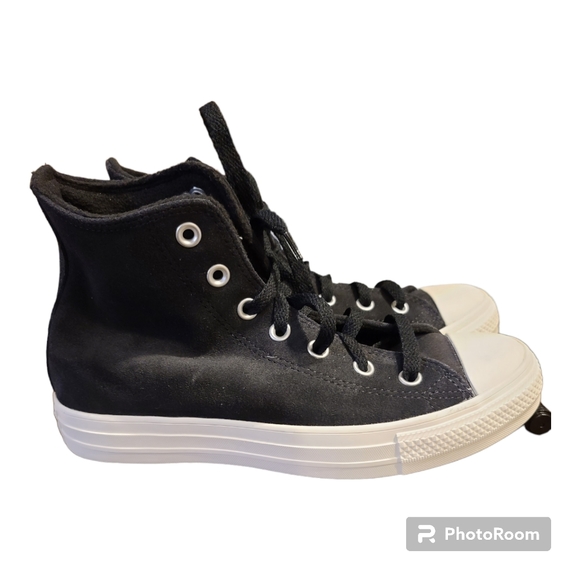 New RARE Unisex Converse Chuck Taylor All Stars "Black" Suede 572235C - Picture 2 of 4